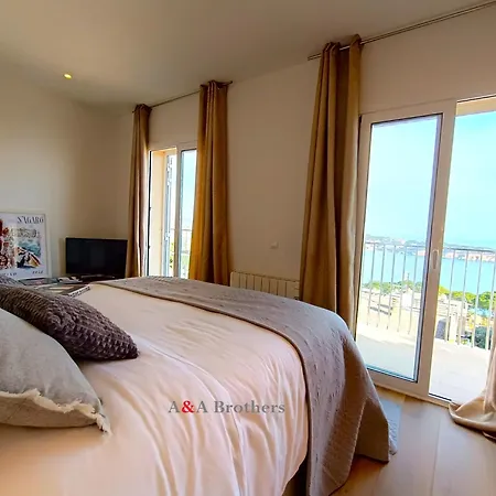 A&a Brothers -boutique Apartments- * S'Agaro